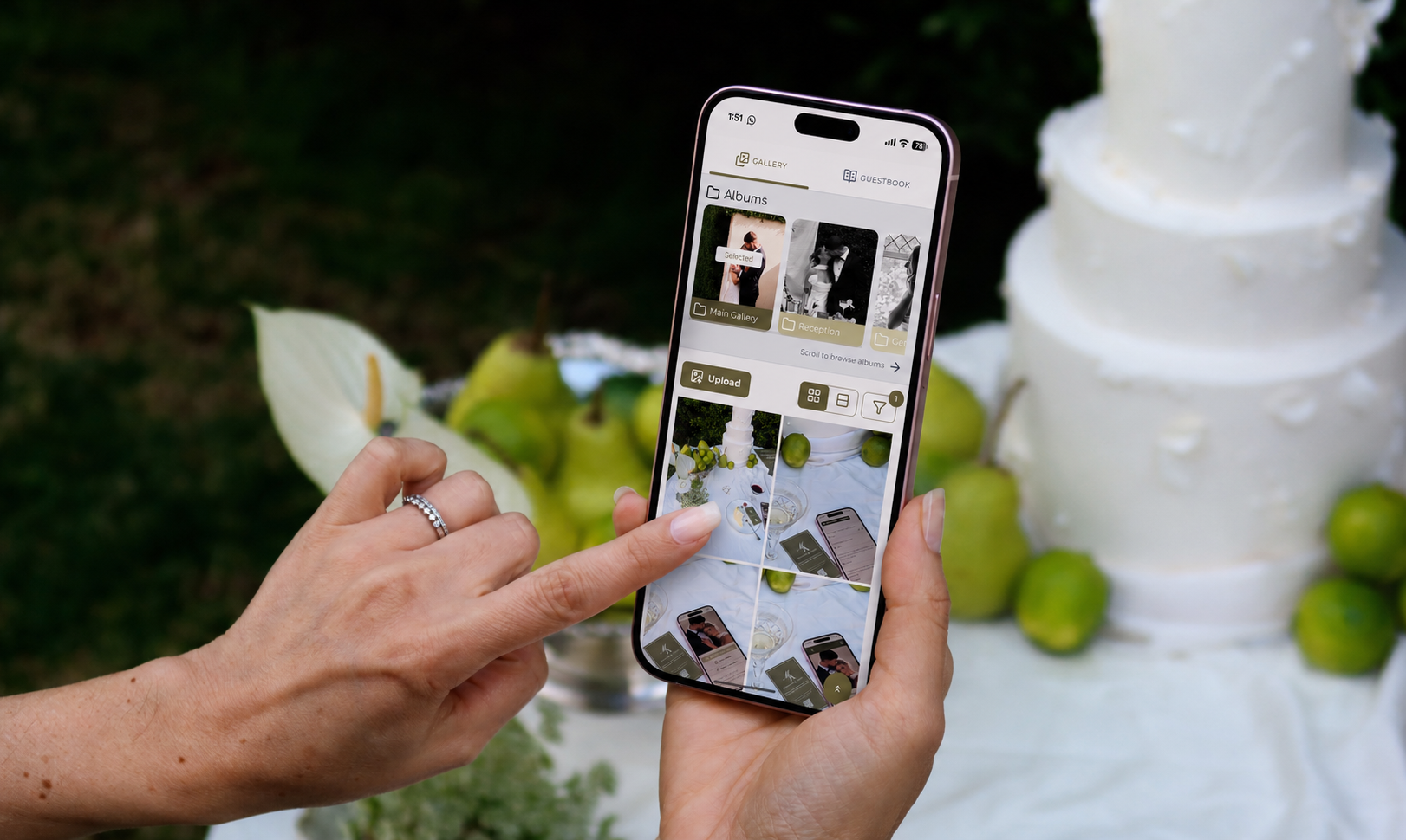 Wedding guest interface new experience phone cake - GUESTPIX | #1 QR Code Event Photo Sharing Platform Interfaccia per gli invitati al matrimonio: nuova esperienza con telefono e torta