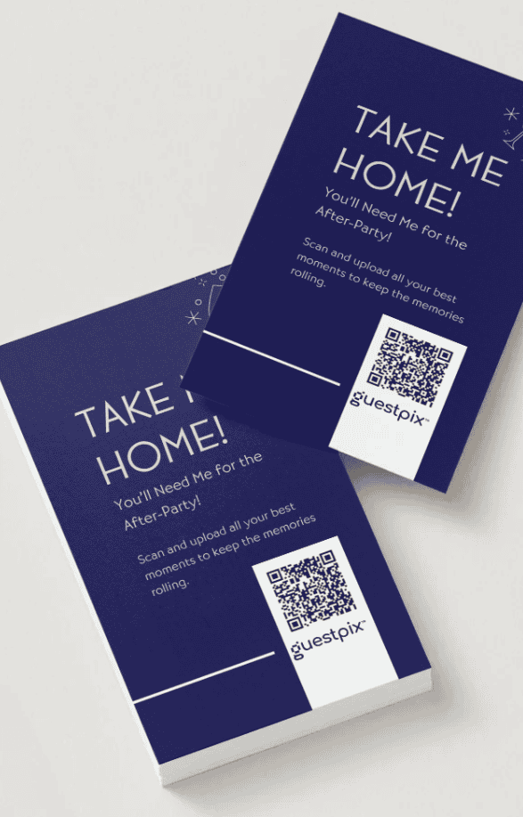 Due volantini promozionali della Marina con la scritta "TAKE ME HOME!" e un codice QR per caricare i ricordi su Guestpix (raccolta di ricordi dell'after-party).